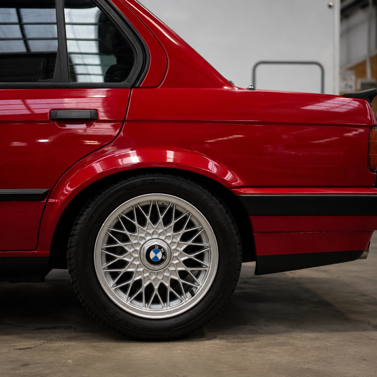 BMW E30 wheel photo by Layer